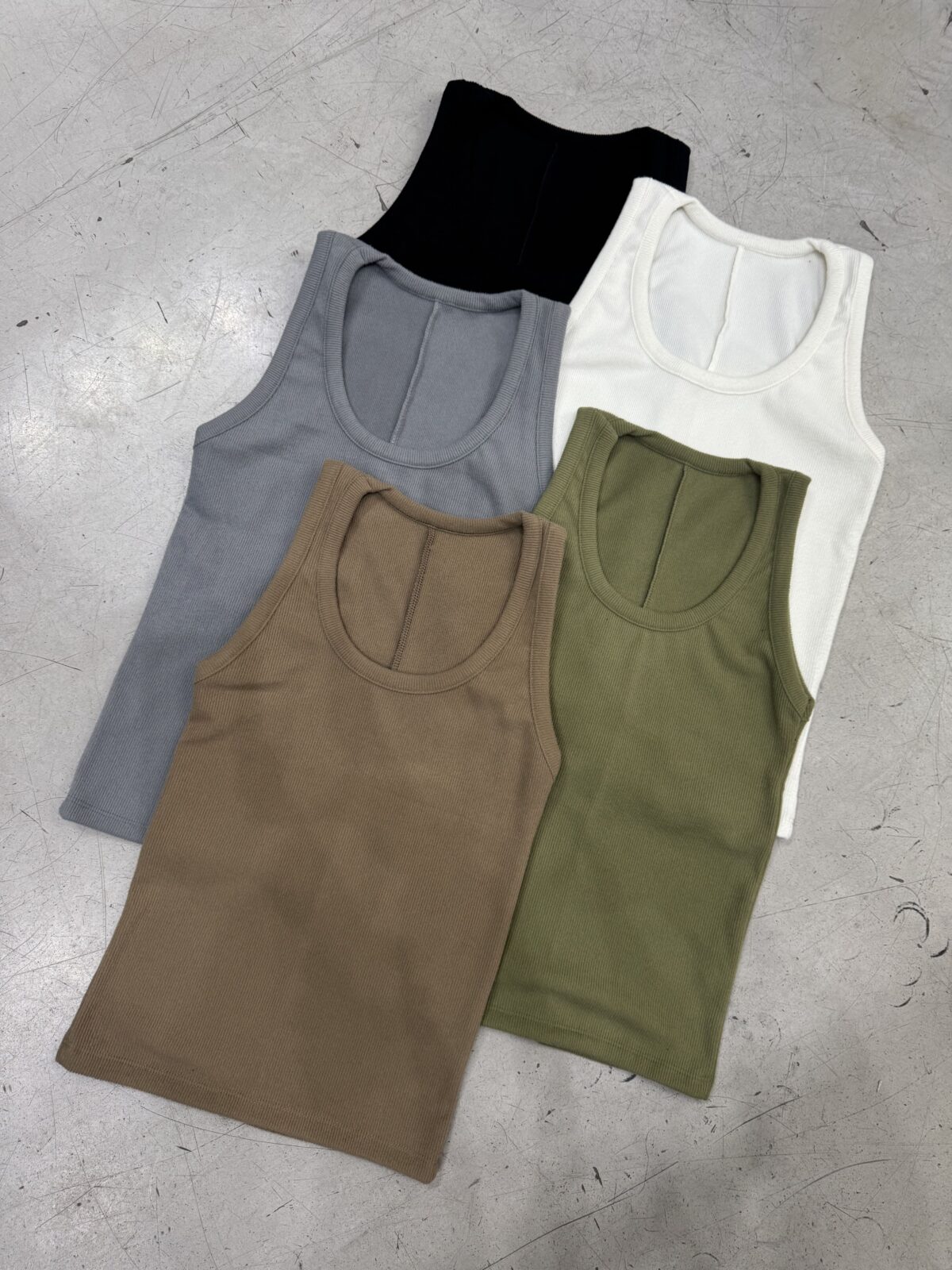 MUSCULOSA BRUSHED