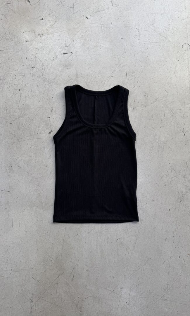 MUSCULOSA BASIC 2.0