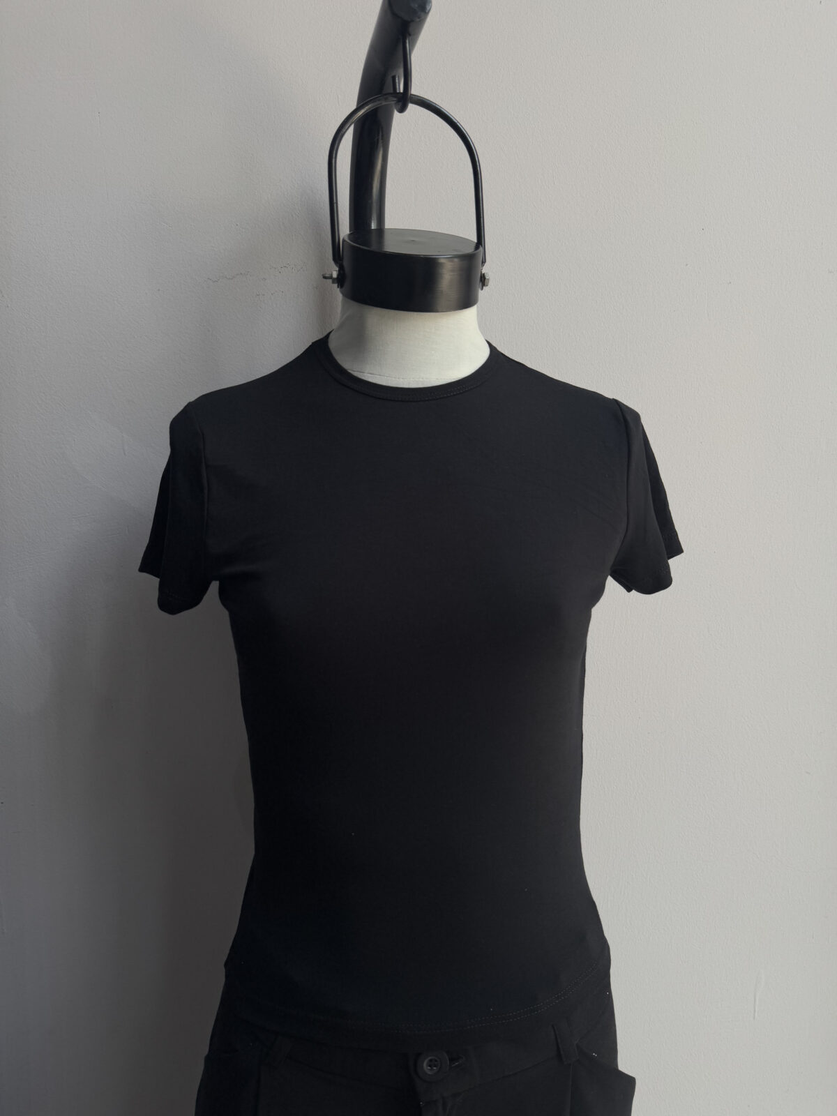 REMERA BASICA - Imagen 4
