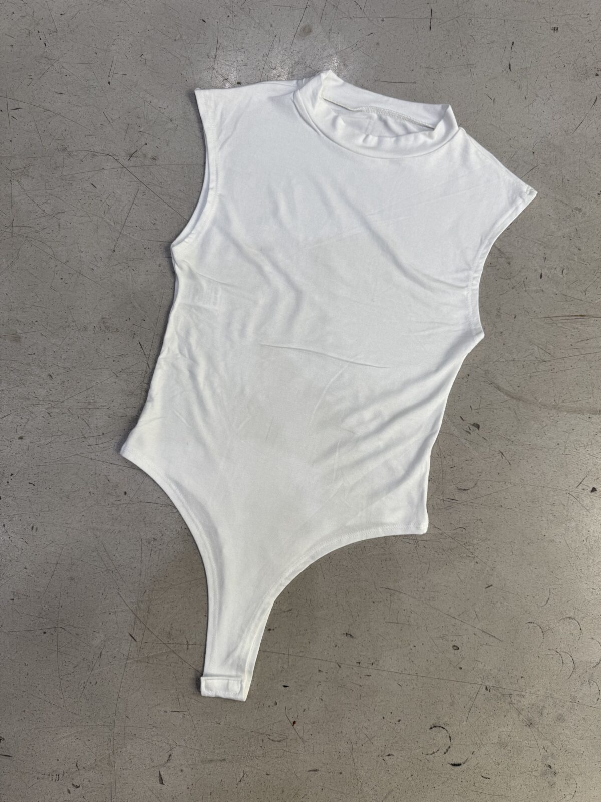 BODY HALTER - Imagen 4