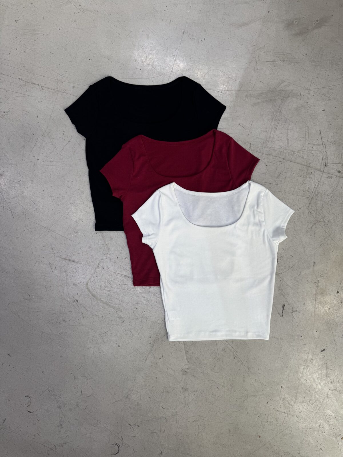 REMERA CONNIE