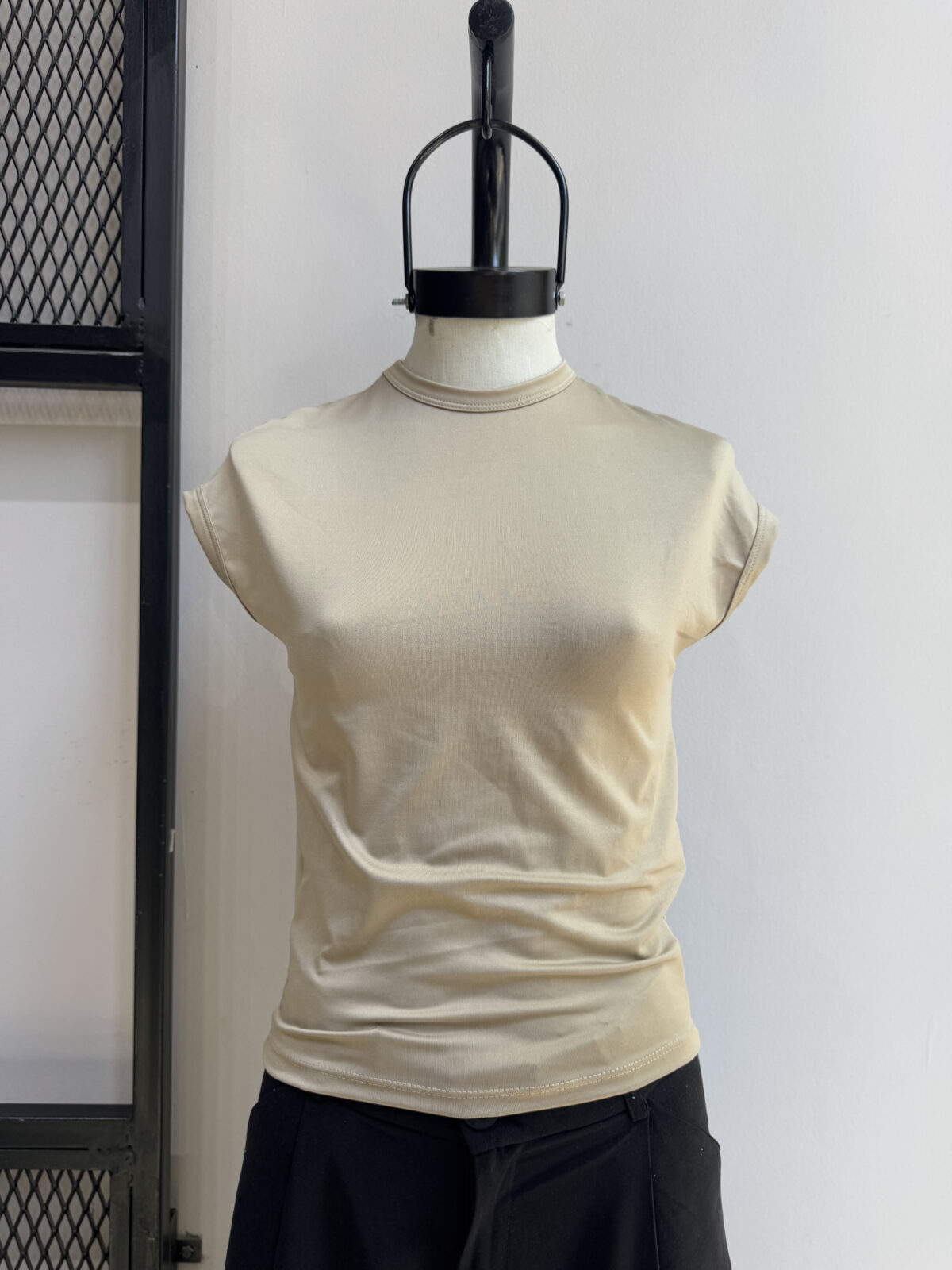 REMERA KALLY - Imagen 3