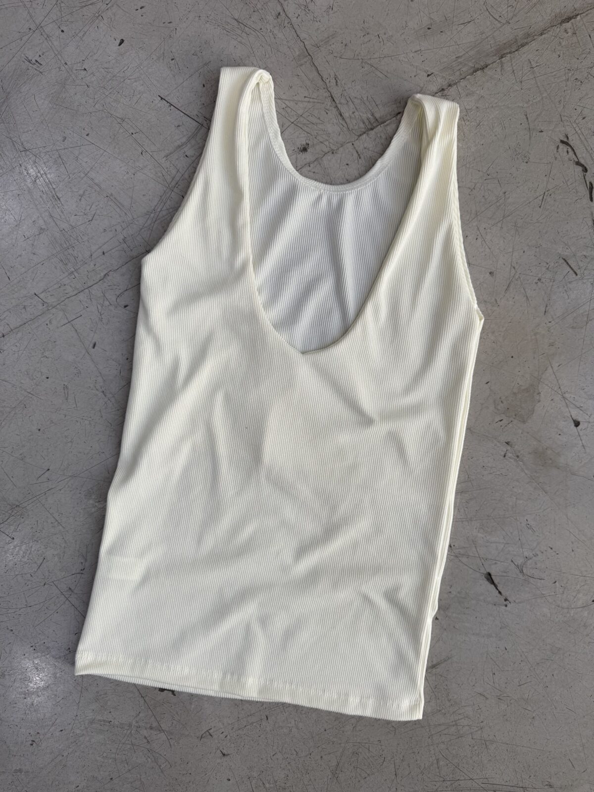 MUSCULOSA AURA - Imagen 2