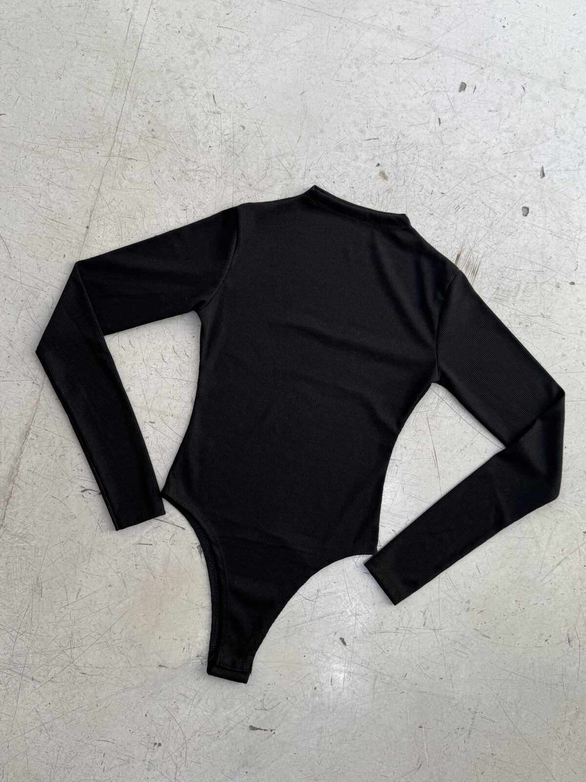 BODY NECK - Imagen 3