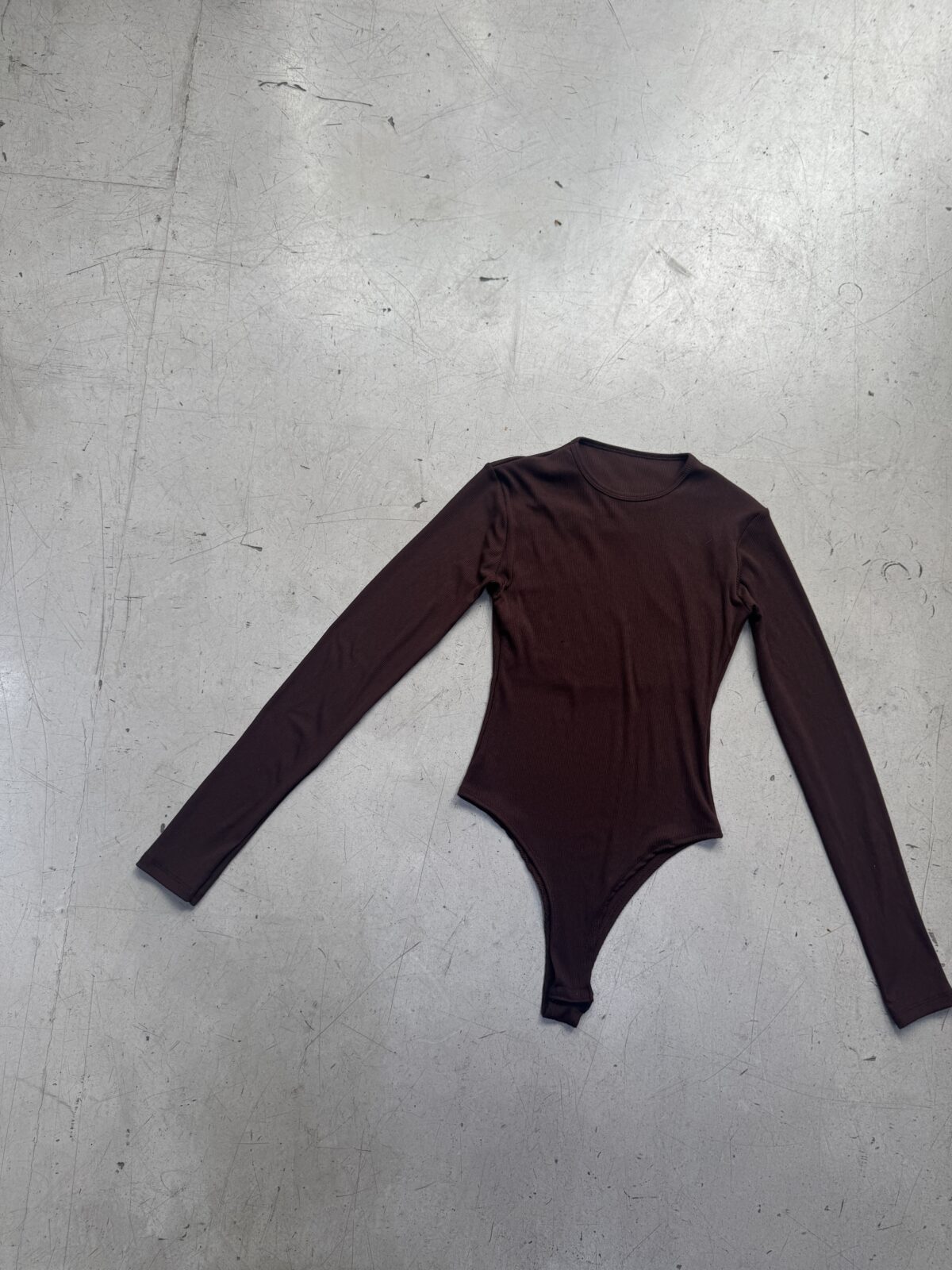 BODY DELLA - Imagen 4