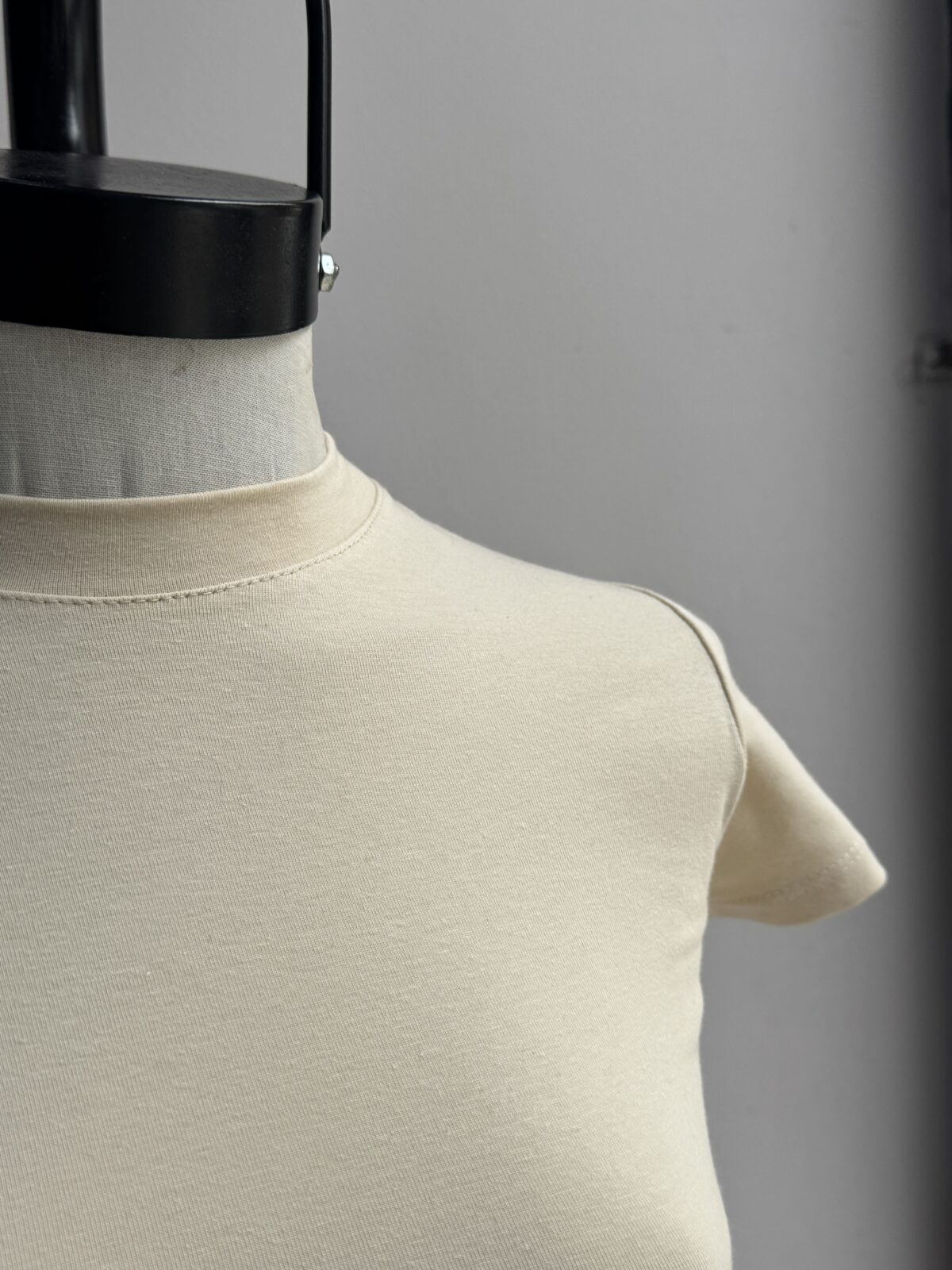 REMERA BABY TEE - Imagen 7