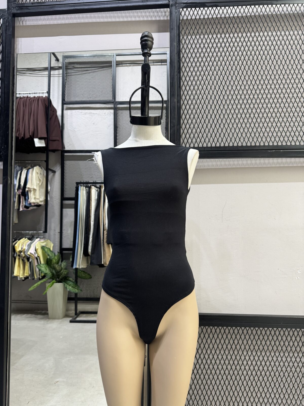 BODY BACK - Imagen 8