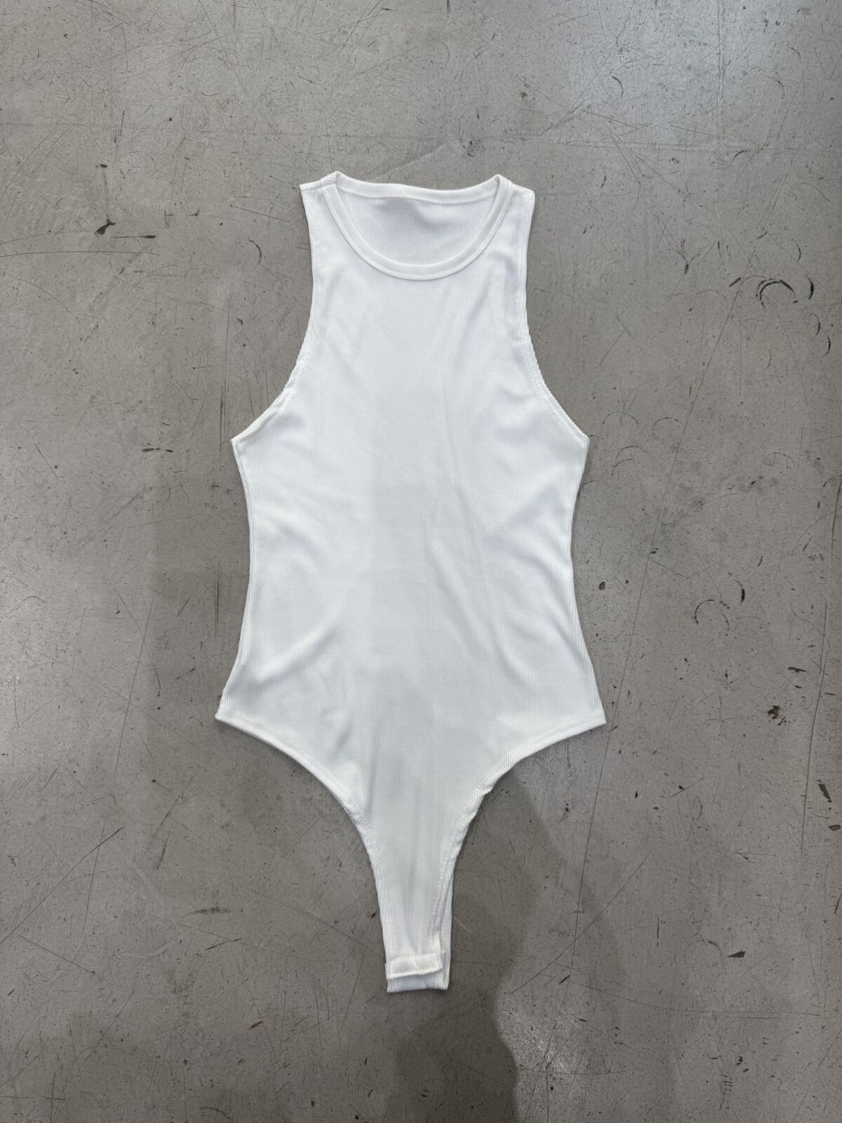 BODY TORI - Imagen 4