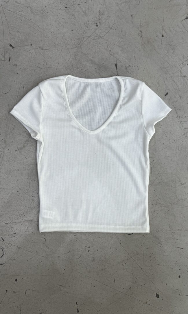 REMERA PILI