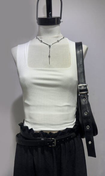 MUSCULOSA ESTHER