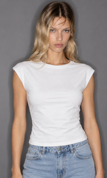 REMERA BECK