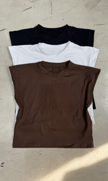 REMERA VIVOS
